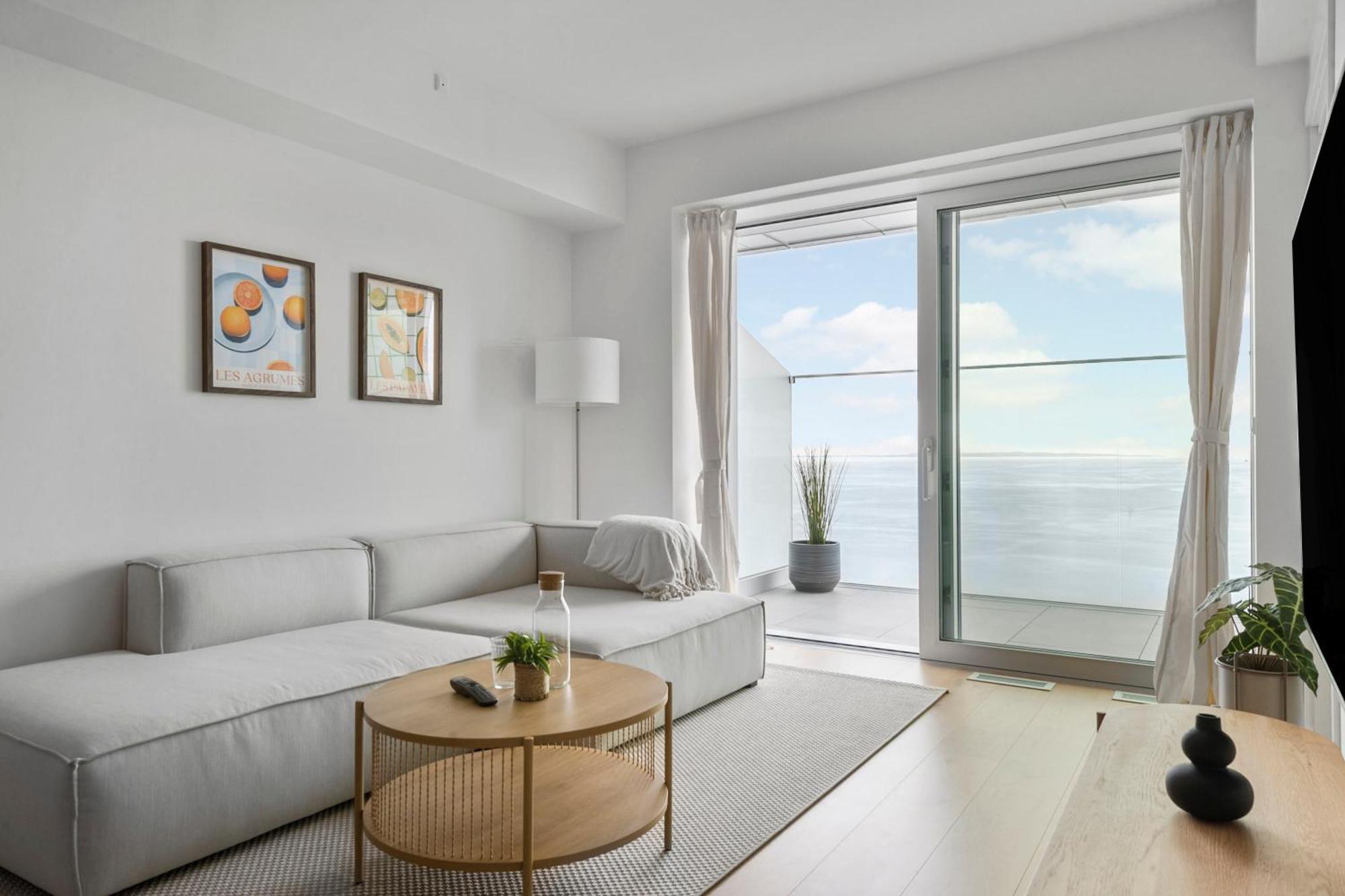 Апартаменти Endless Ocean Views With Private Balcony Орхус Екстер'єр фото